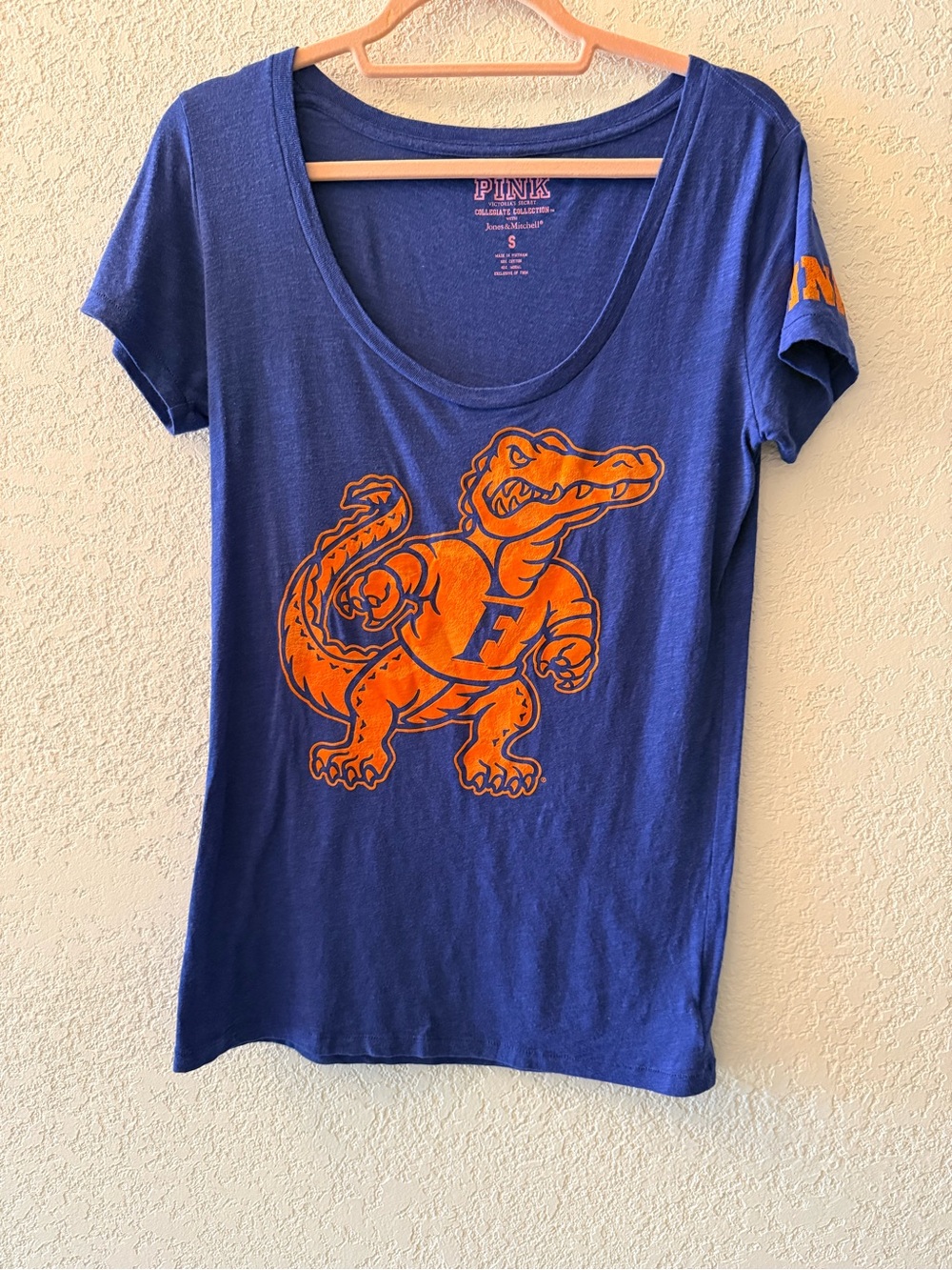 PINK Victoria Secret University of Florida Gators Blue Orange T-Shirt Sz Small